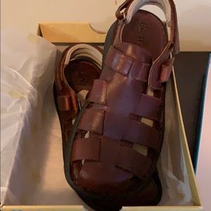 Boys leather sandals
